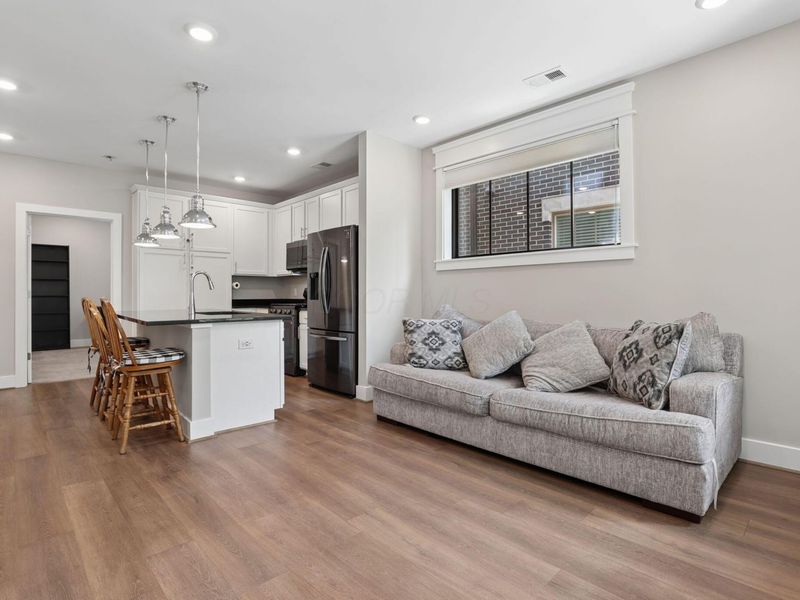 1320 Forsythe Avenue, Columbus, OH 43201 Photo 6