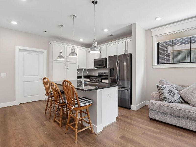 1320 Forsythe Avenue, Columbus, OH 43201 Photo 8