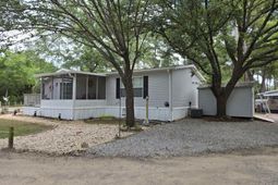 457 E Banks Dr. photo 4
