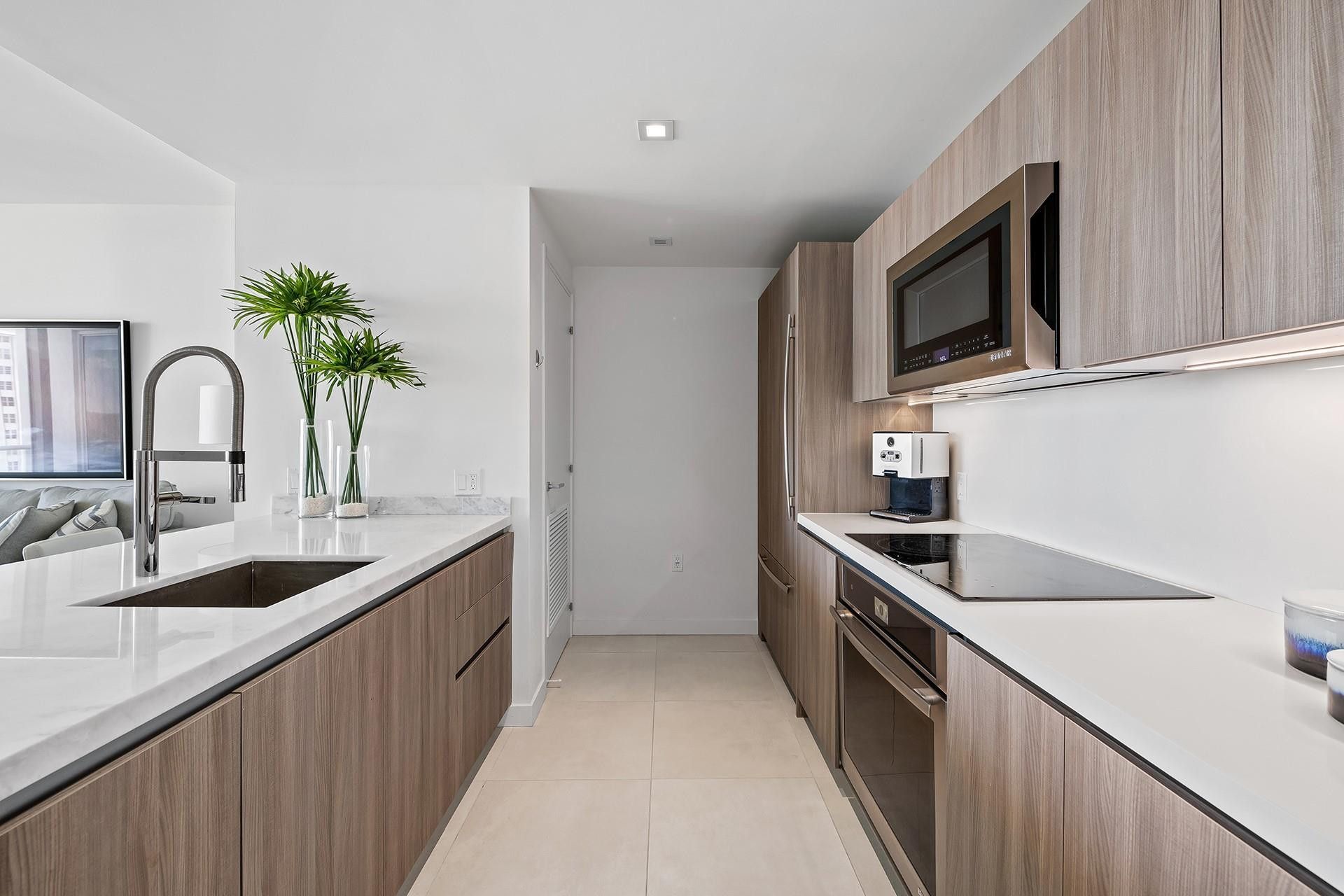 401 N Birch Road, Unit 1003, Fort Lauderdale, FL 33304 Photo