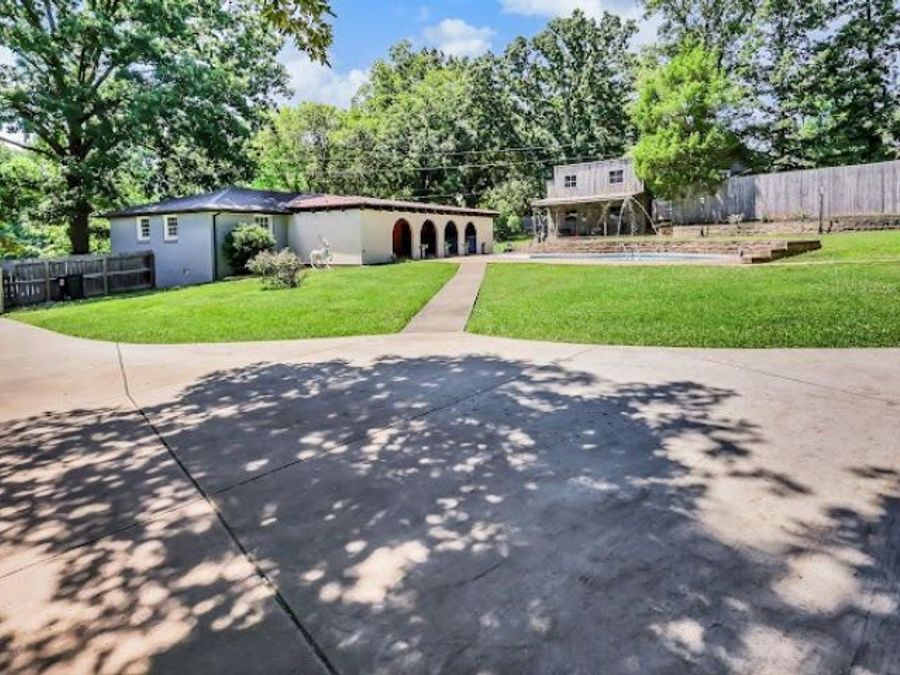 Property Image 36