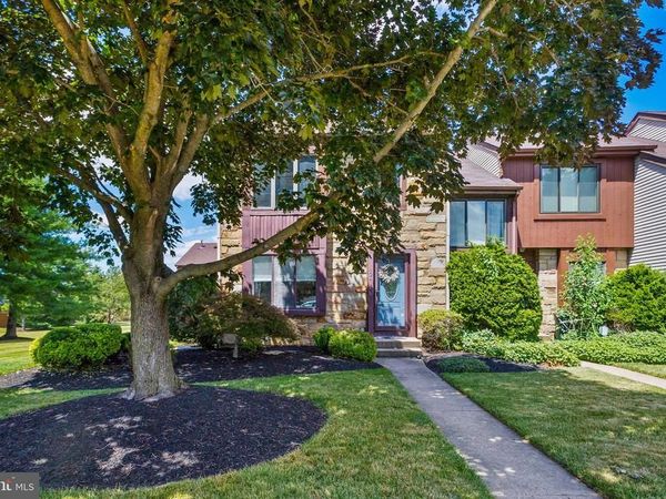 24 KELLY COURT , HAMILTON, NJ 08690
