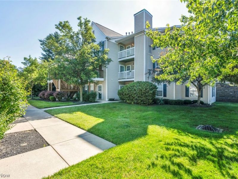 28340 Center Ridge Road, Unit 1112, Westlake, OH 44145 Photo 3