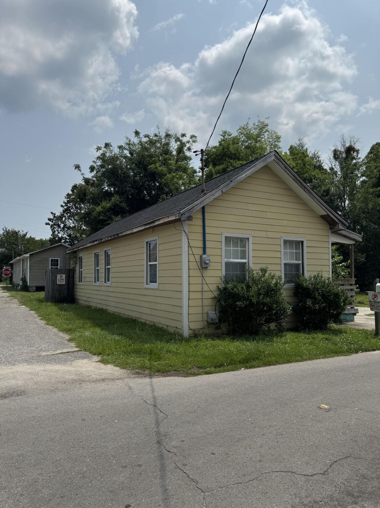 1969 Comstock Avenue Photo 7