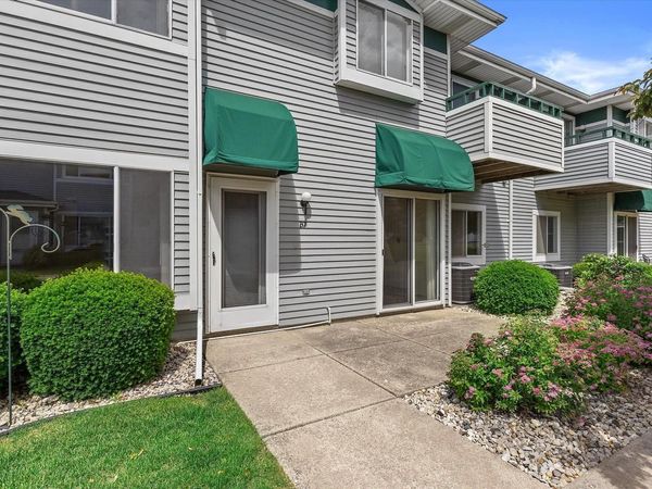 6755 Mariner DRIVE, Unit 7, Mount Pleasant, WI 53406