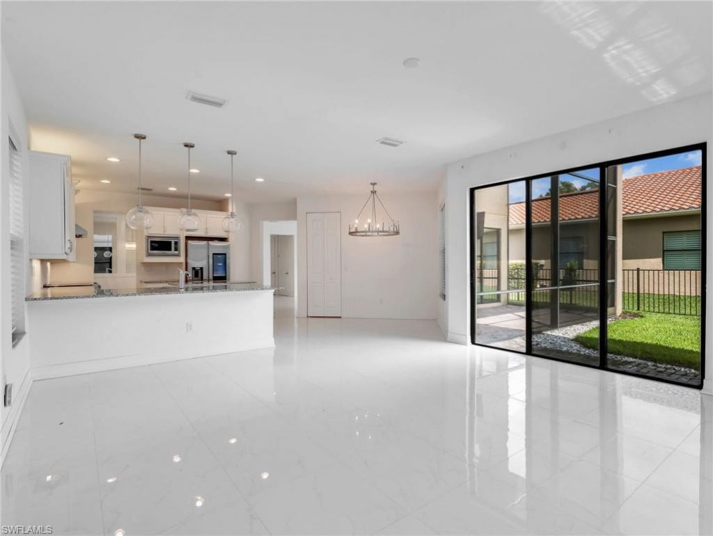 10008 Chesapeake Bay Dr , Fort Myers, FL 33913 Photo