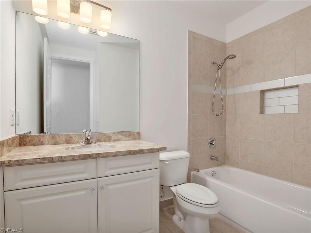 10008 Chesapeake Bay Dr , Fort Myers, FL 33913 Photo