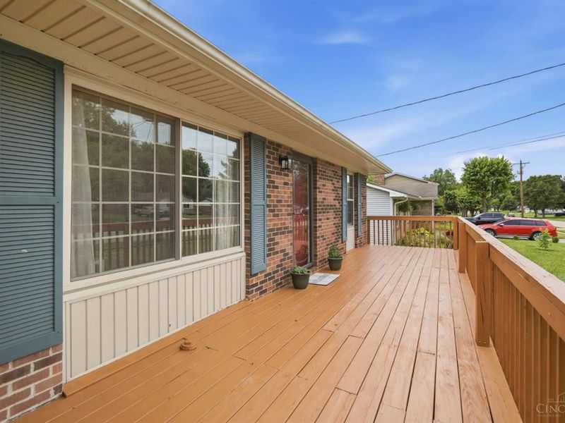 2465 Trinity Drive, Turtle Creek Twp, OH 45044 Photo 7