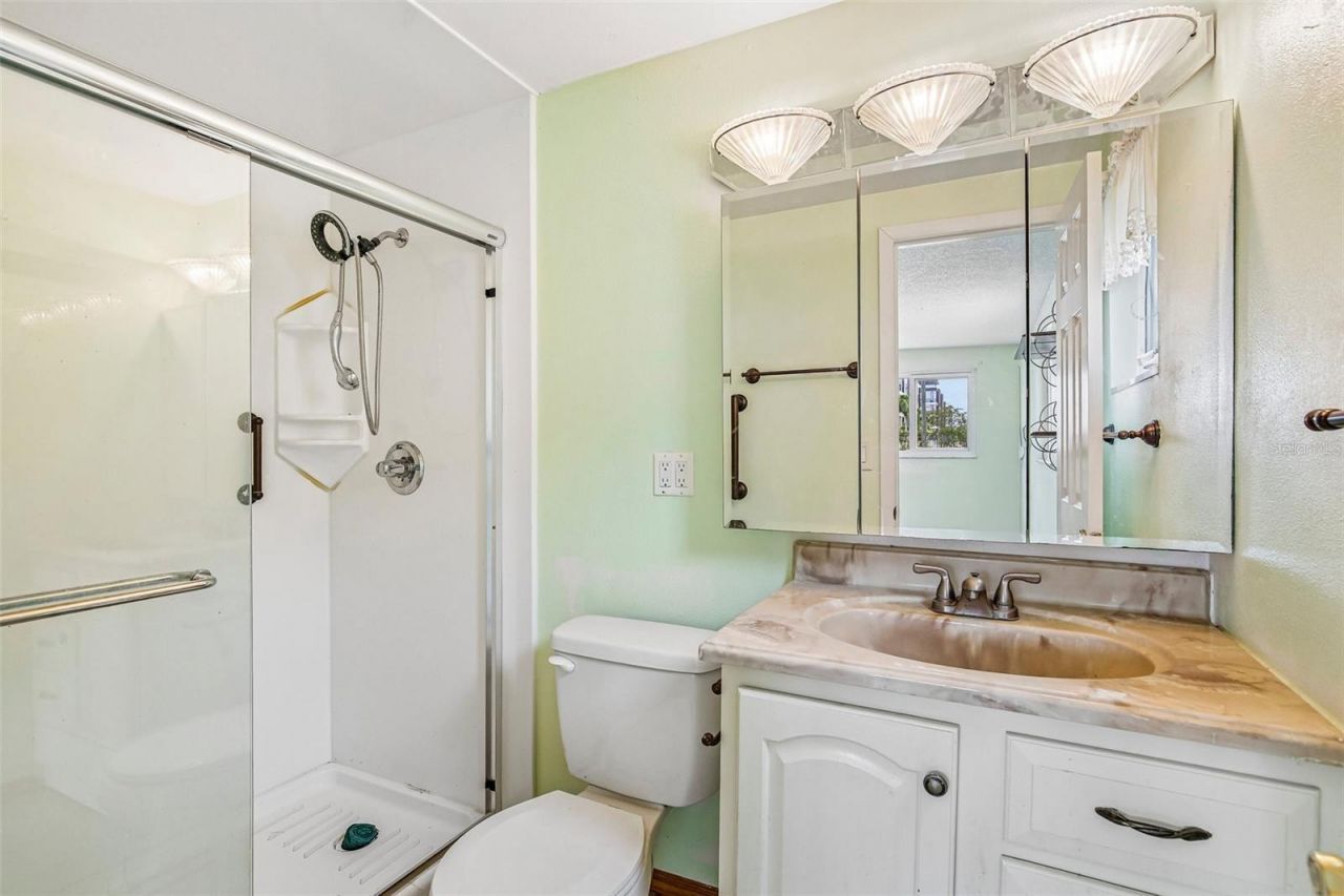 5415 1st Street Ne, Saint Petersburg, FL 33703 Photo