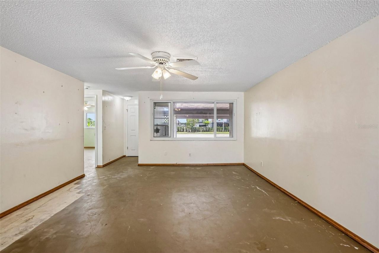 5415 1st Street Ne, Saint Petersburg, FL 33703 Photo