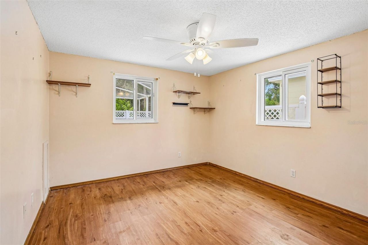 5415 1st Street Ne, Saint Petersburg, FL 33703 Photo