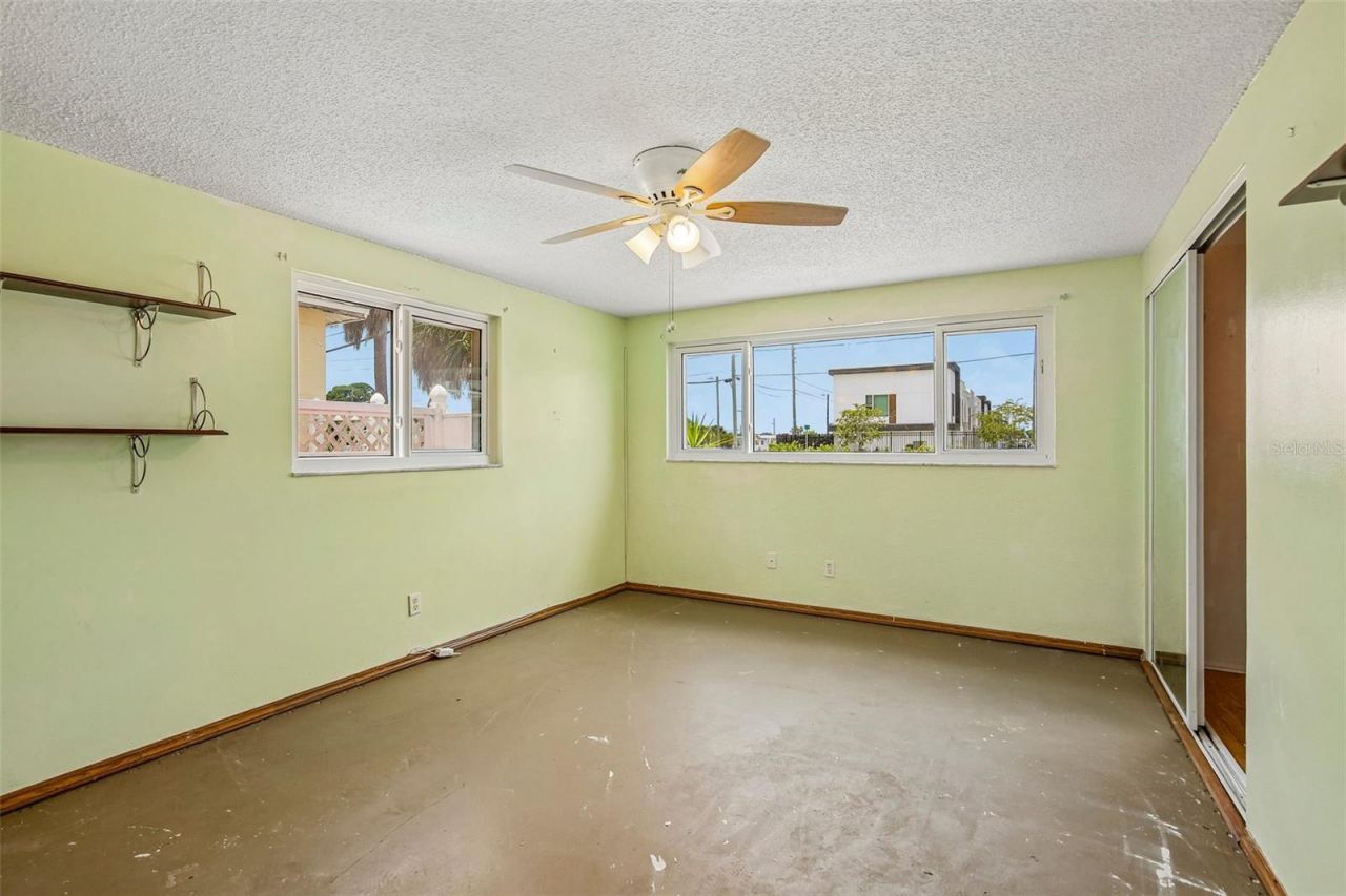 5415 1st Street Ne, Saint Petersburg, FL 33703 Photo