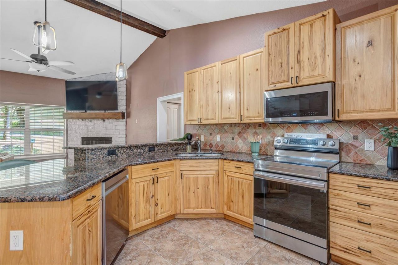 4243 Nancy Creek Boulevard, Brooksville, FL 34602 Photo