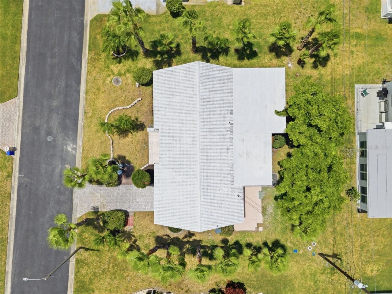 9128 142nd Street, Seminole, FL 33776 Photo