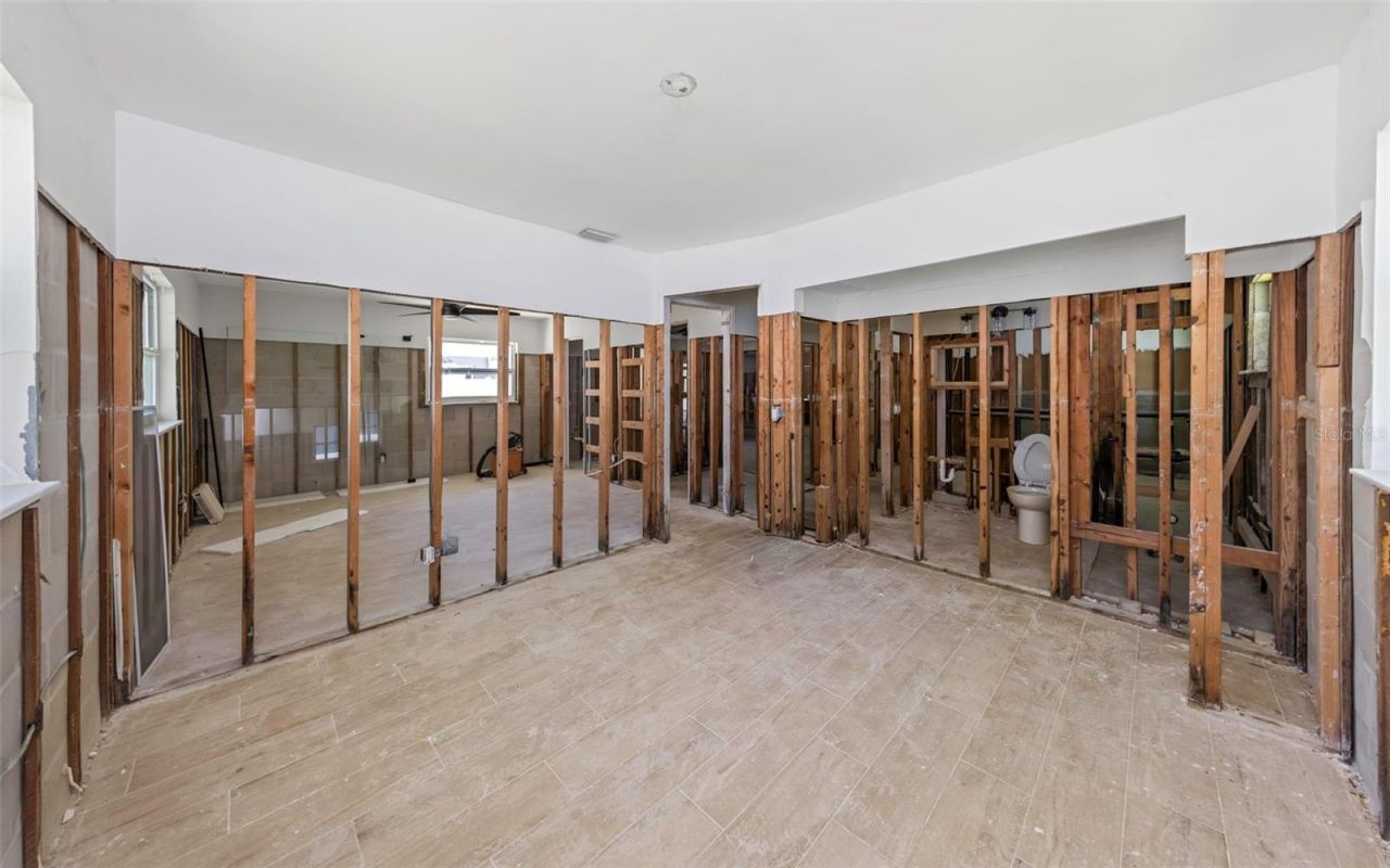 5701 Denver Street Ne, Saint Petersburg, FL 33703 Photo