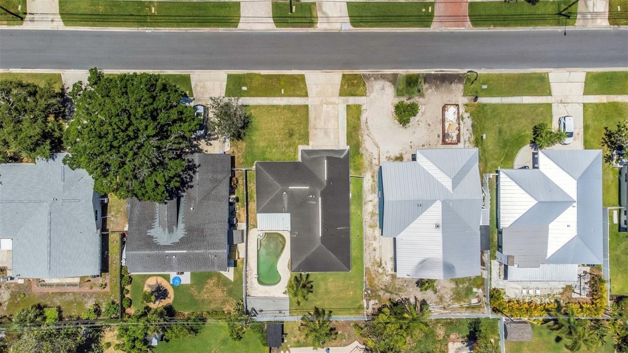 5701 Denver Street Ne, Saint Petersburg, FL 33703 Photo