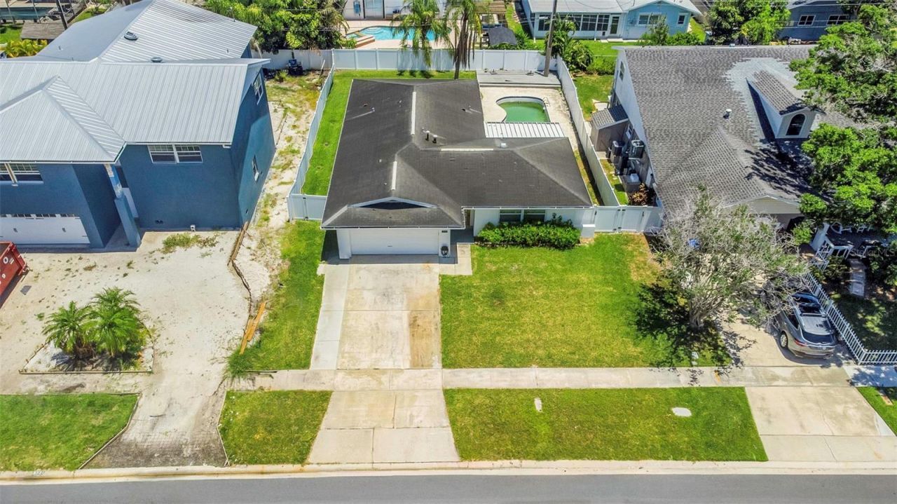 5701 Denver Street Ne, Saint Petersburg, FL 33703 Photo