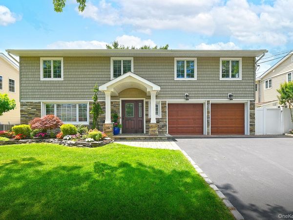 1932 Cynthia Lane, Merrick, NY 11566