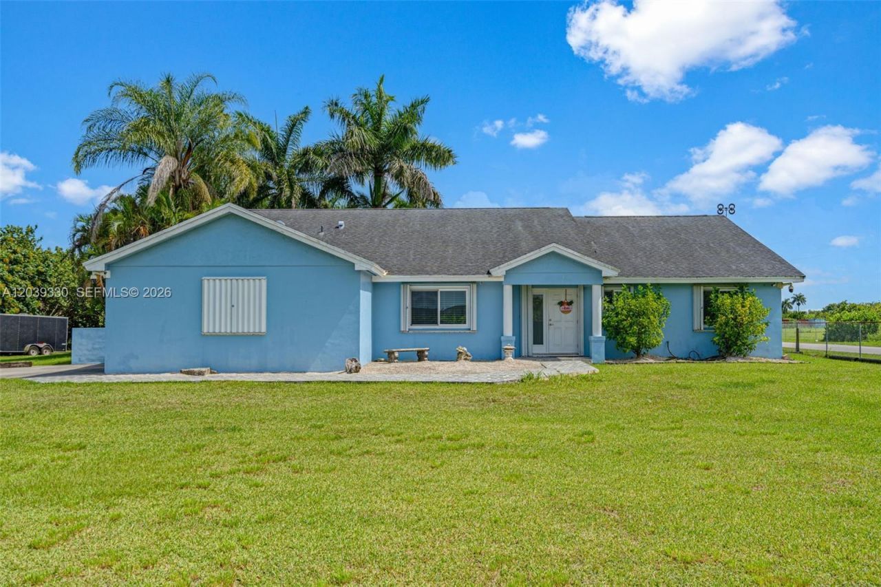20950 SW 232nd St , Miami, FL 33170 Photo