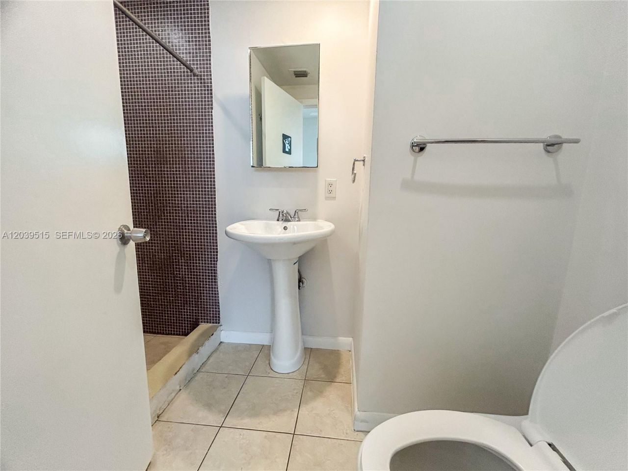 1218 Drexel Ave , Unit 204, Miami Beach, FL 33139 Photo