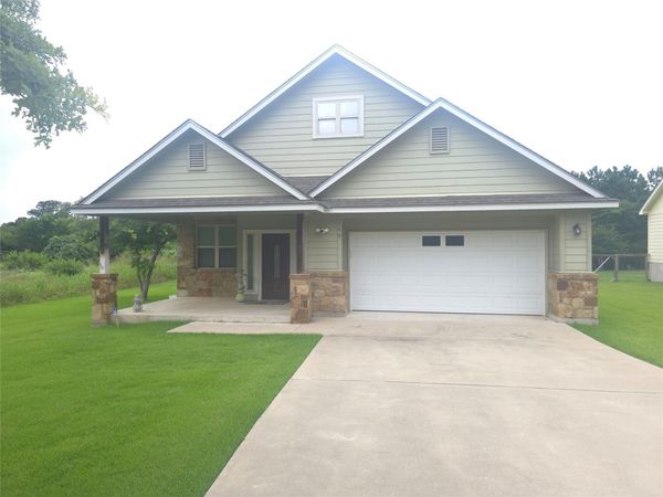 140 Manawianui DR , Bastrop, TX 78602