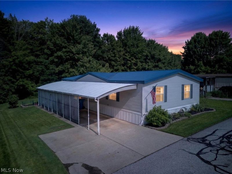 13041 Kevin Lane, Chardon, OH 44024 Photo 2