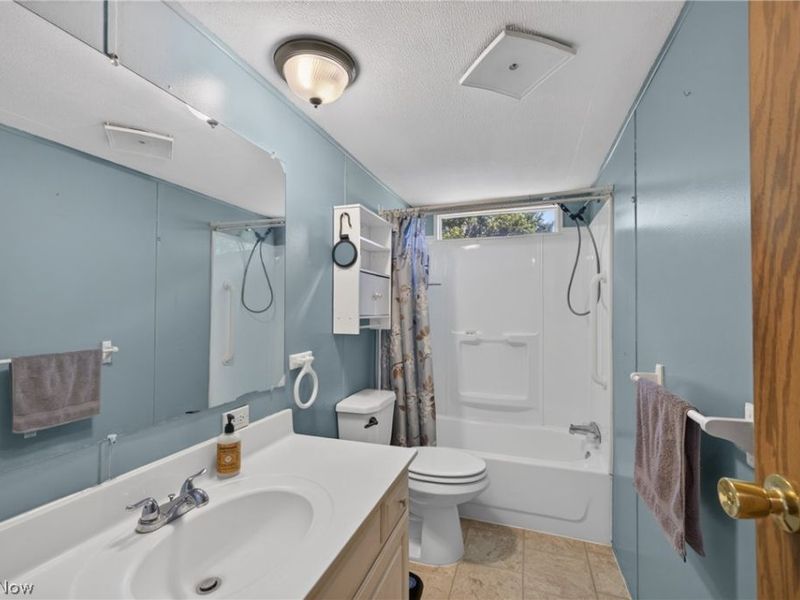 13041 Kevin Lane, Chardon, OH 44024 Photo 36