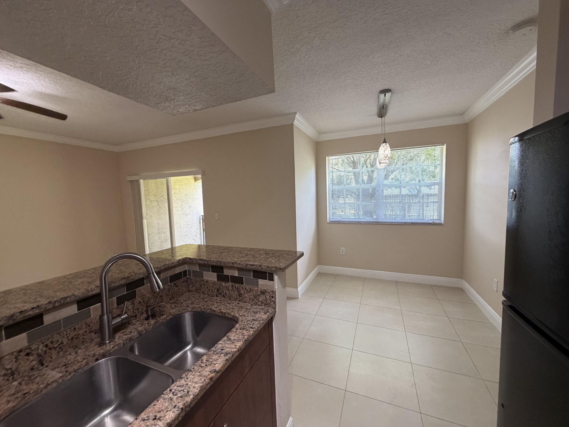 11601 SW 2nd Street, Unit 21104, Pembroke Pines, FL 33025 Photo