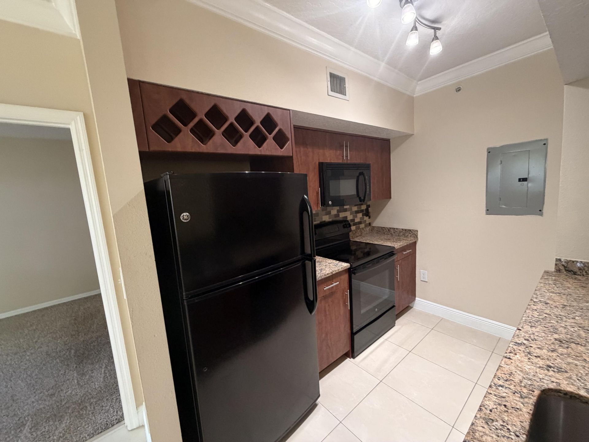 11601 SW 2nd Street, Unit 21104, Pembroke Pines, FL 33025 Photo