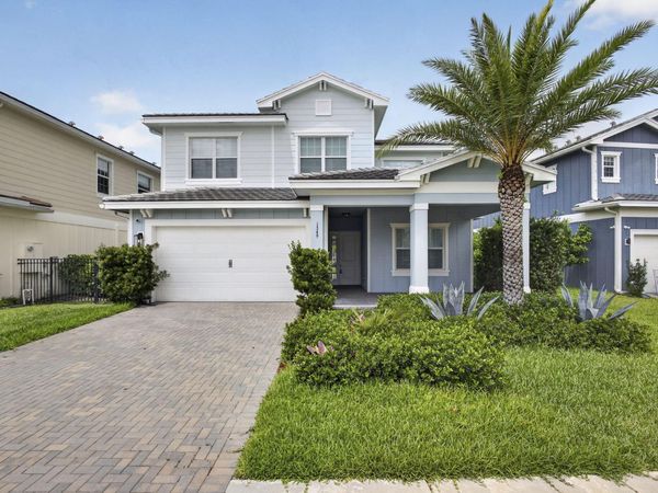 Loxahatchee, FL 33470