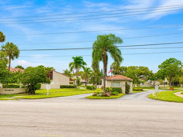2601 Boundbrook Boulevard, Unit 205, Palm Springs, FL 33406