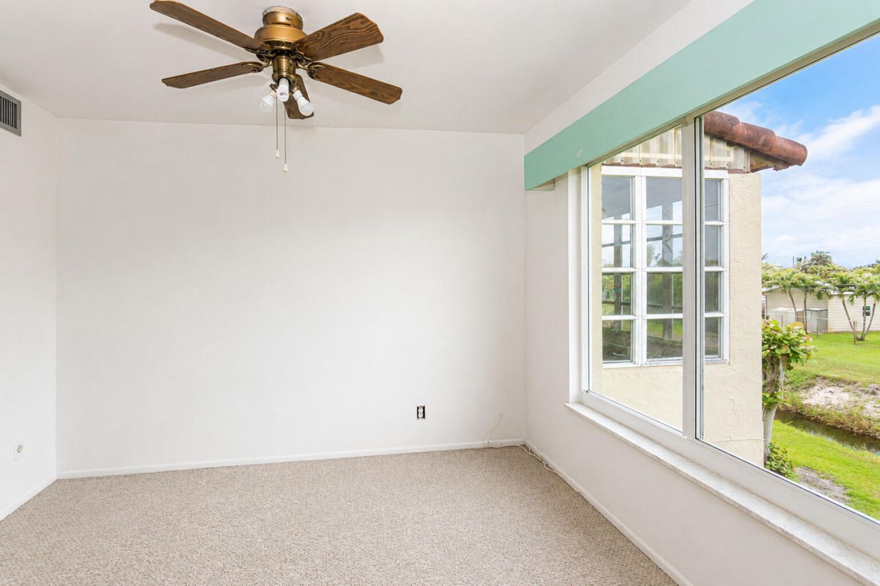 2601 Boundbrook Boulevard, Unit 205, Palm Springs, FL 33406 Photo