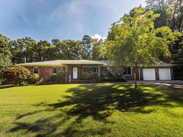 1114 Central Drive, Hixson, TN 37343
