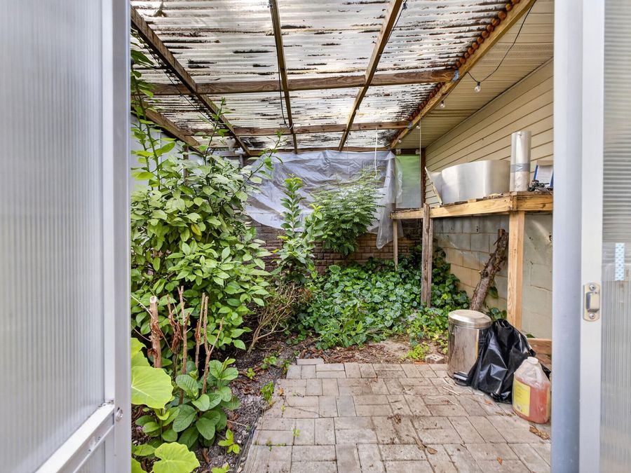 Property Image 40