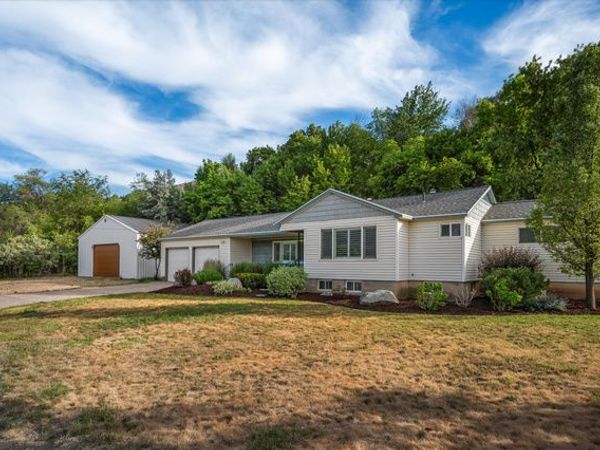 185 E SOUTH WEBER DR, South Weber, UT 84405