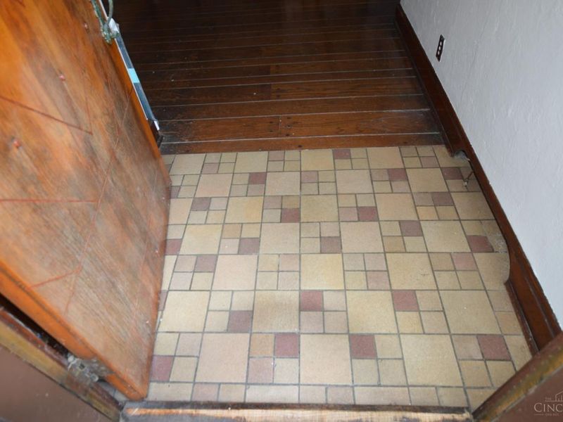 806 Mannington Avenue, Cincinnati, OH 45226 Photo 7