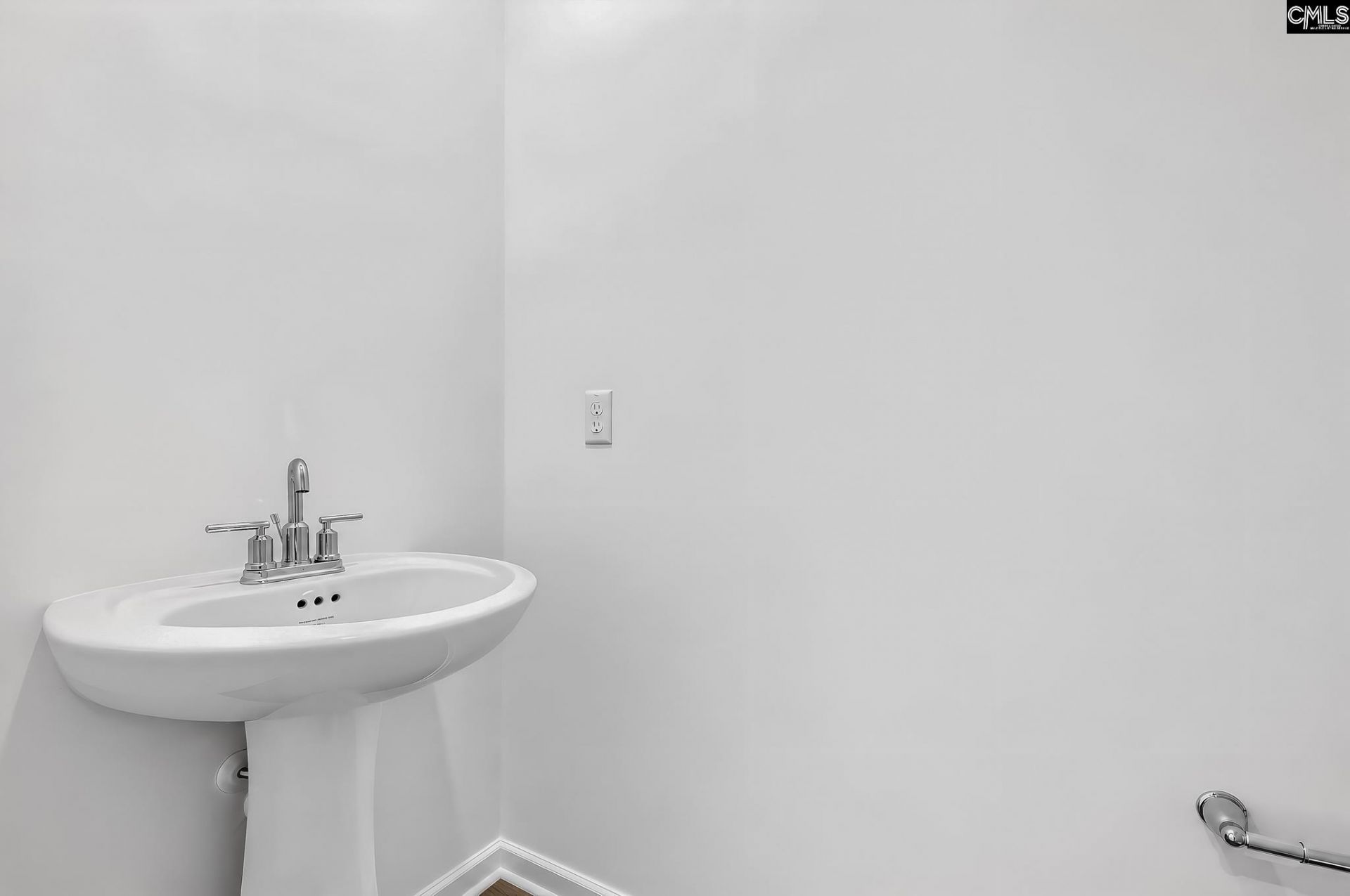452 Happy Hollow Road Photo 25