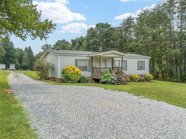 4220 Mount Beulah Road , Maiden, NC 28650
