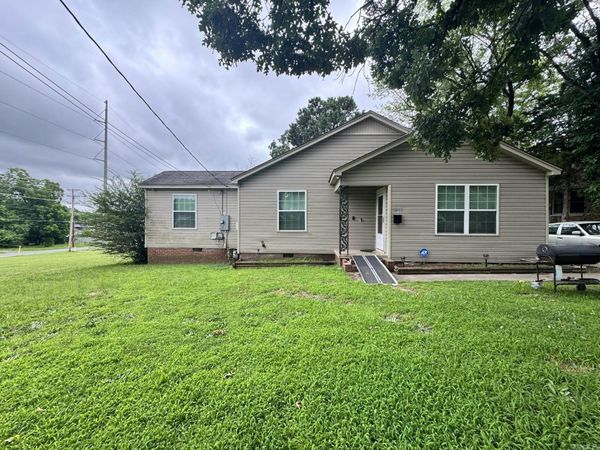 1510 Parkway Drive , North Little Rock, AR 72118