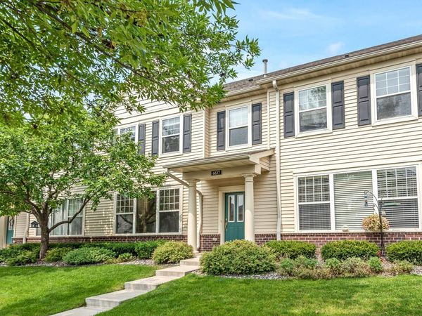 6637 Lamplight Drive , Albertville, MN 55301