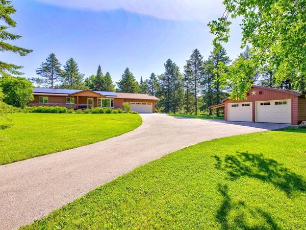 N3466 PAMELA LANE, New London, WI 54961