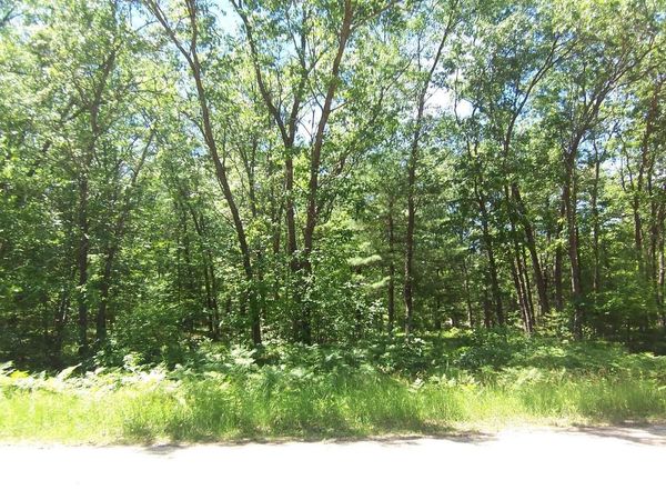ANN COURT, Shawano, WI 54166