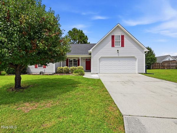 6711 Newbury Way, Wilmington, NC 28411