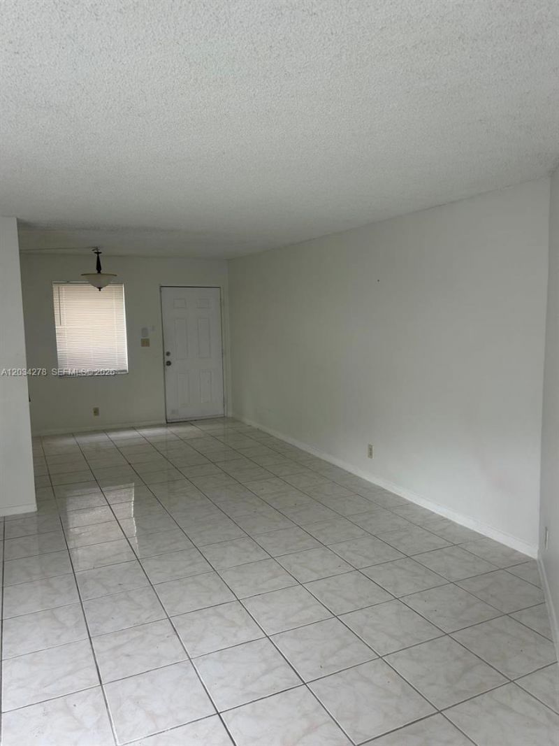 1950 N Congress Ave , Unit 203, West Palm Beach, FL 33401 Photo