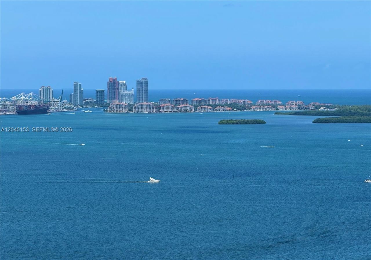 175 SE 25th. , Unit 3401/3402, Miami, FL 33129 Photo