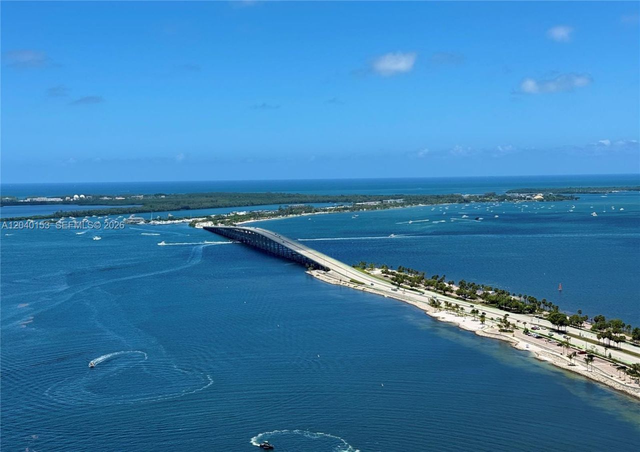 175 SE 25th. , Unit 3401/3402, Miami, FL 33129 Photo