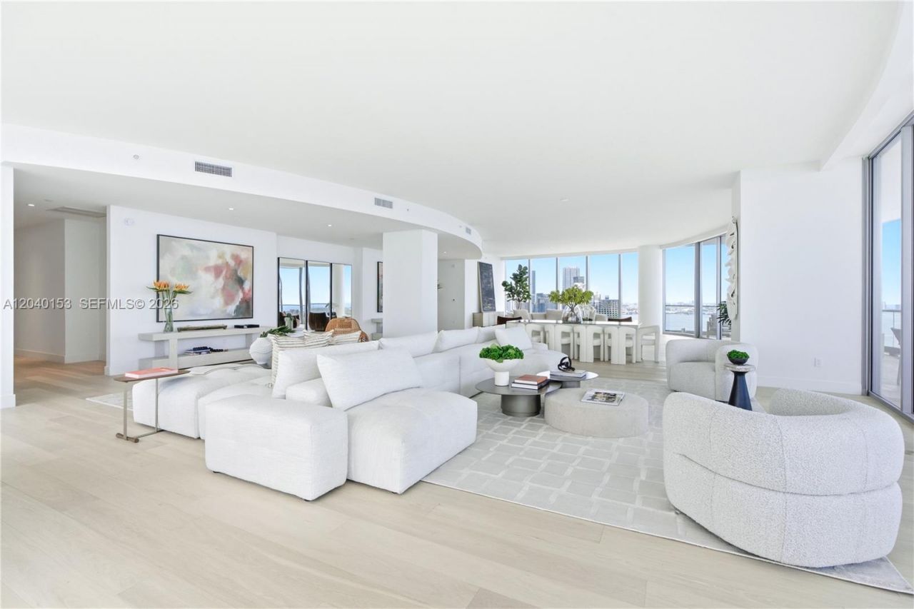 175 SE 25th. , Unit 3401/3402, Miami, FL 33129 Photo