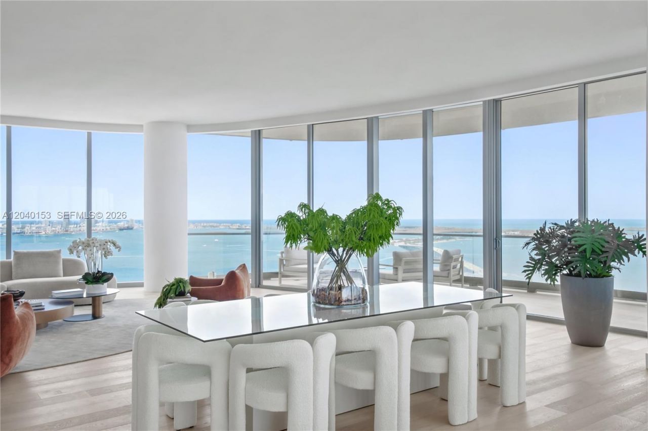 175 SE 25th. , Unit 3401/3402, Miami, FL 33129 Photo