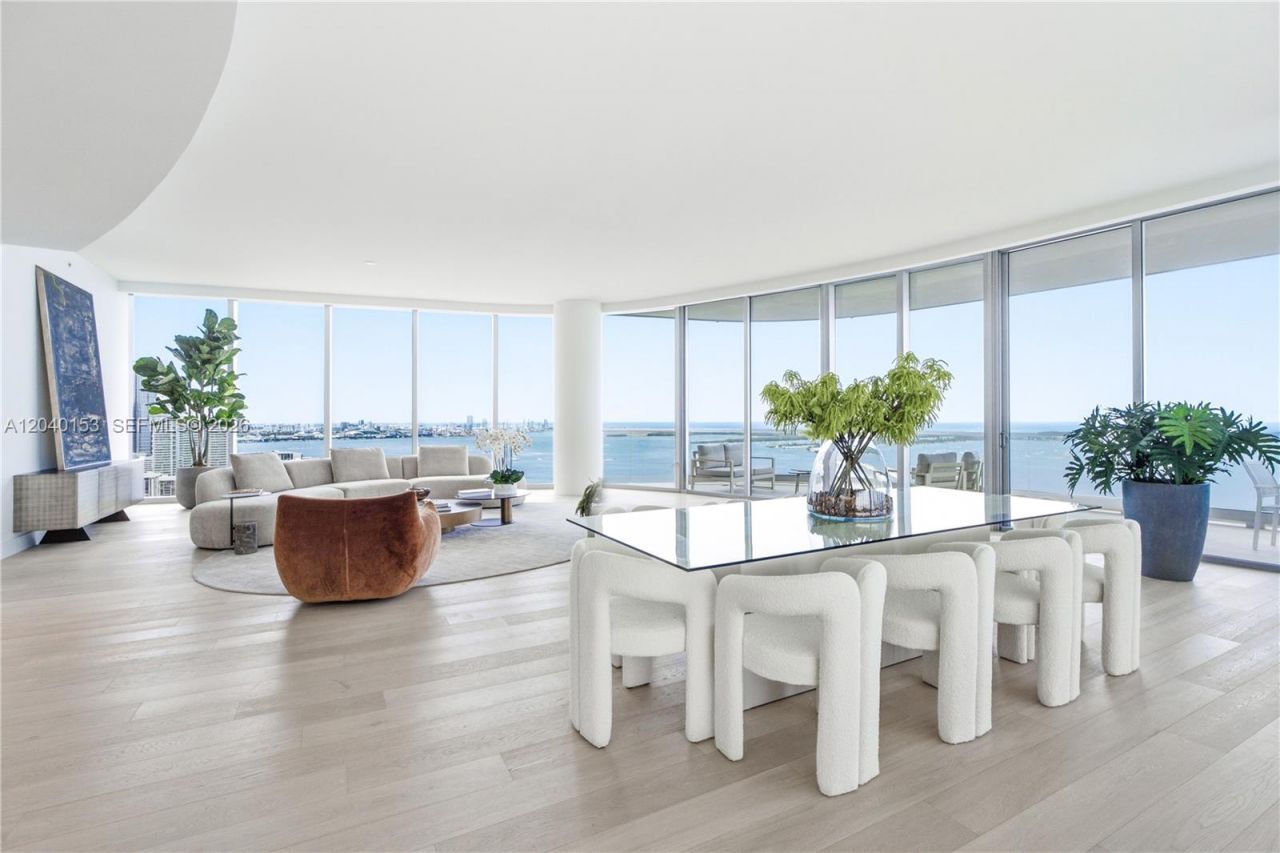 175 SE 25th. , Unit 3401/3402, Miami, FL 33129 Photo