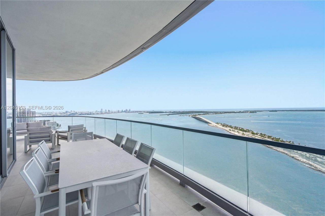 175 SE 25th. , Unit 3401/3402, Miami, FL 33129 Photo